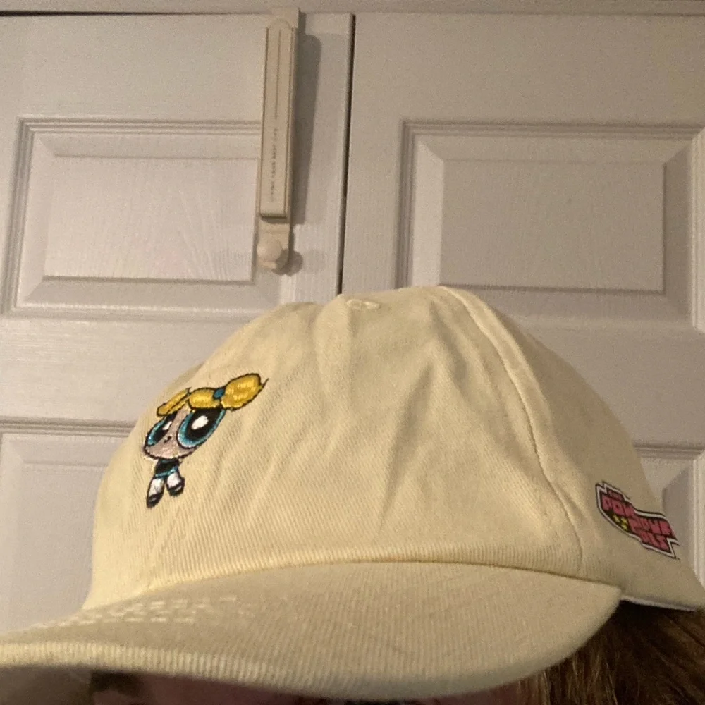 Yellow Powerpuff Girl Embroidered Cap - Picture 3 of 7